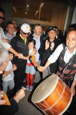 Mustafa Topaloğlu İstanbul'a döndü  - Resim 8
