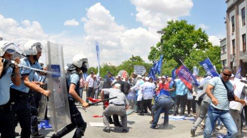 Memur eylemine polis müdahalesi - Resim 26
