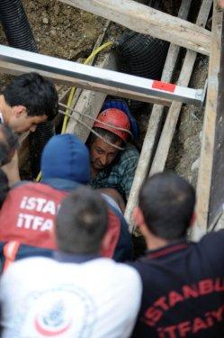 Toprak altından 7 saat sonra kurtarıldı - Resim 5