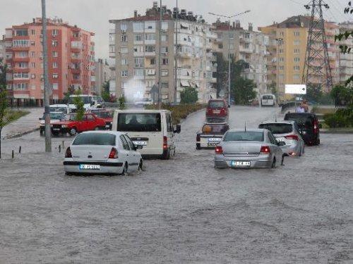İzmir'de şiddetli yağış - Resim 7