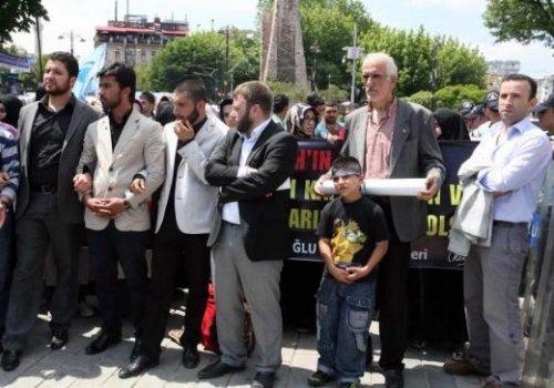 Ayasofya'da öğle namazı - Resim 19