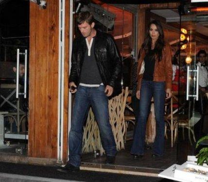 Azra Akın - Kıvanç Tatlıtuğ