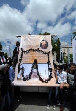 Ayasofya'da öğle namazı - Resim 3