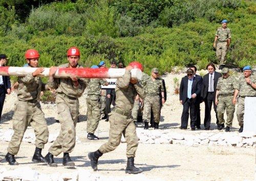 İdris Naim Şahin komando okulunu gezdi-Galeri - Resim 13