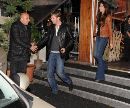 Azra Akın - Kıvanç Tatlıtuğ