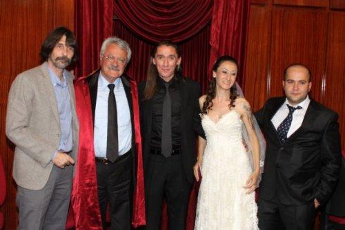 Behzat Ç'nin Akbaba'sı evlendi