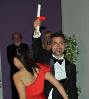 Türk yönetmene Altın Palmiye