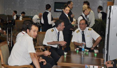 THY çalışanları grevde seferler iptal