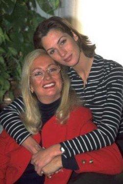 Podyumların yıldızlarıydılar evlerinin kadını oldular