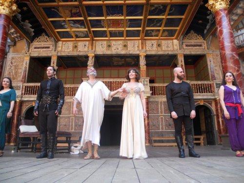 Antonius ile Kleopatra İngiltere'de Türkçe sahnelendi