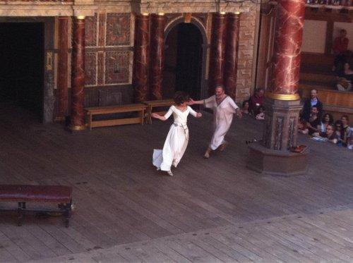 Antonius ile Kleopatra İngiltere'de Türkçe sahnelendi