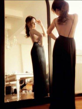 Ayşe Özyılmazel'den mayolu fotoğraflar