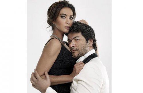 Gamze Karaman ve Vatan Şaşmaz'dan çok özel pozlar