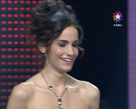 Miss Turkey 2012 güzeli Açelya Samyeli Danoğlu