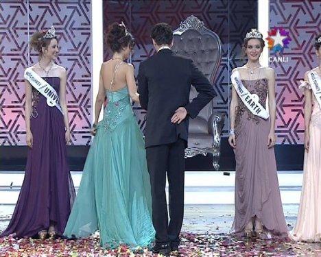 Miss Turkey 2012 güzeli Açelya Samyeli Danoğlu