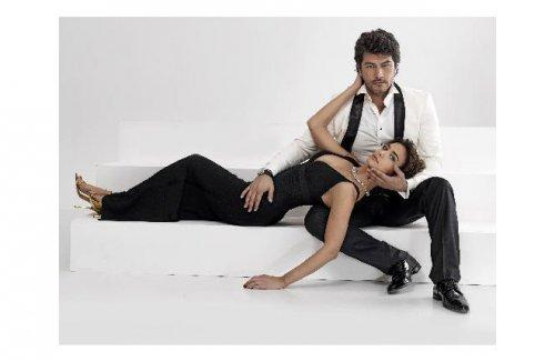 Gamze Karaman ve Vatan Şaşmaz'dan çok özel pozlar