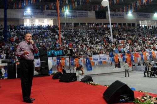 Erdoğan'ın Diyarbakır konuşmasından kareler