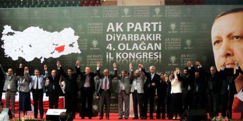 Erdoğan'ın Diyarbakır konuşmasından kareler