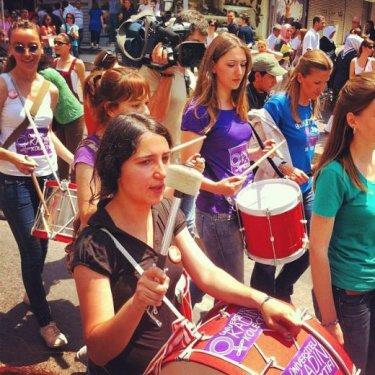 Kadınlardan Kadıköy'de kürtaj protestosu
