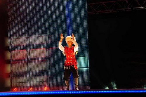 Türkçe Olimpiyatları finaline ünlü akını