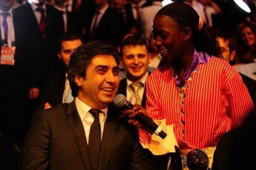 Türkçe Olimpiyatları finaline ünlü akını