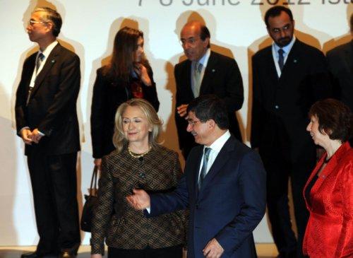 Clinton ile Davutoğlu görüşmesi