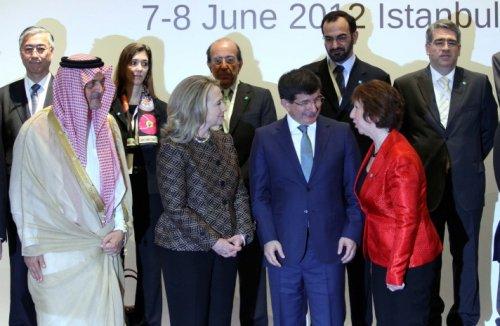 Clinton ile Davutoğlu görüşmesi