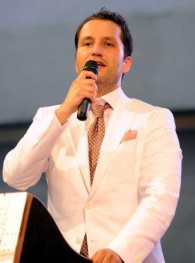 Erbakan kardeşler barıştı