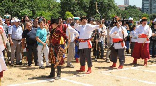 Dünya okçuları Üsküdar'da buluştu