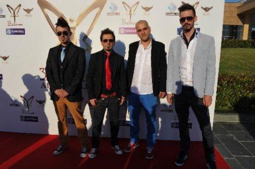 Altın Kelebek'e damga vuran bacak dekoltesi