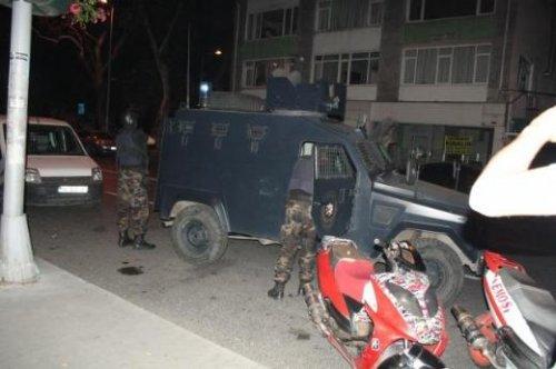 İstinye Polis Merkezi'ne silahlı ve el bombalı saldırı