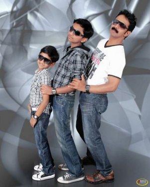 Utandıran aile fotoğrafları