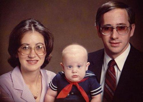 Utandıran aile fotoğrafları