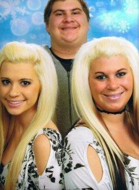 Utandıran aile fotoğrafları