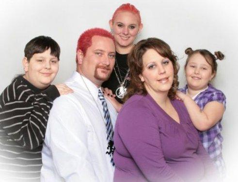 Utandıran aile fotoğrafları