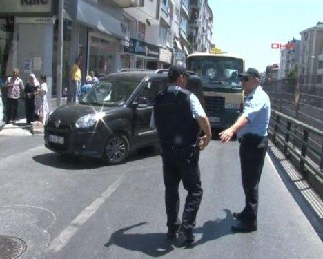 İstanbul Gaziosmanpaşa'da polise saldırı 