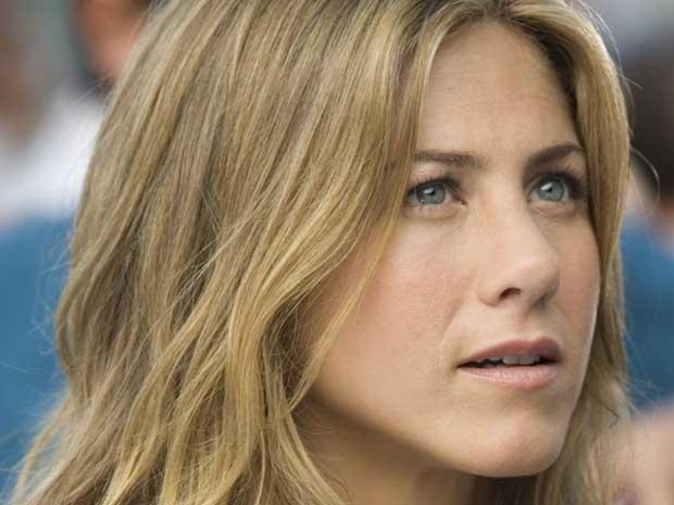 Jeniffer Aniston - Resim 22