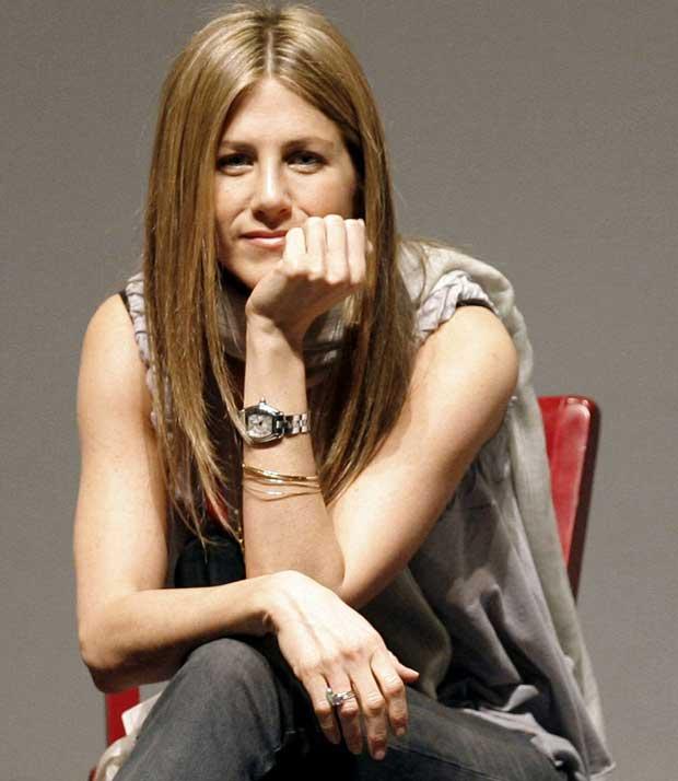 Jeniffer Aniston - Resim 41