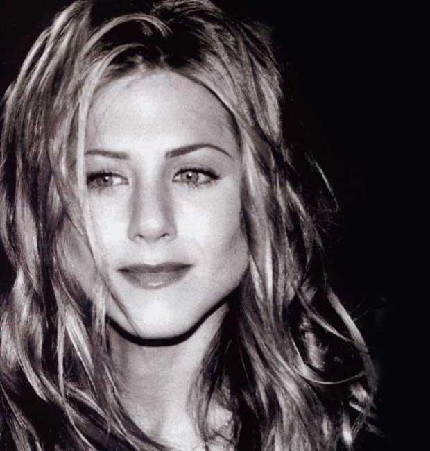 Jeniffer Aniston - Resim 23