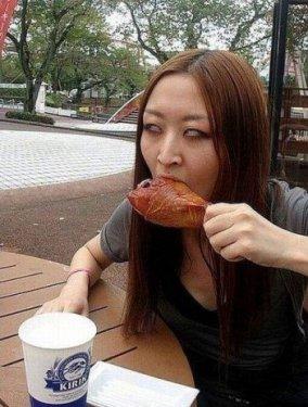 Profil fotoğraflarının perde arkası