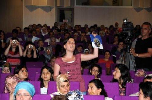 Dünya Bankası Türkiye Direktörü'ne yumurtalı saldırı