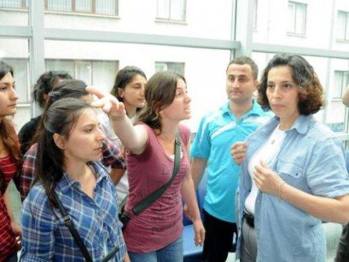 Dünya Bankası Türkiye Direktörü'ne yumurtalı saldırı