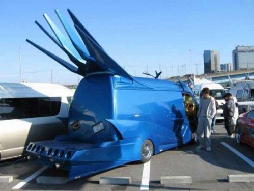 Modifiyeli otomobil çılgınlığı