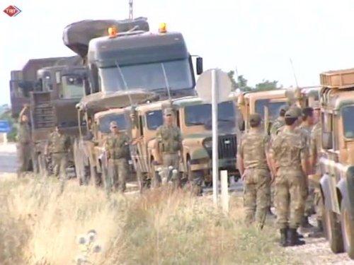 Suriye sınırına asker sevkiyatı