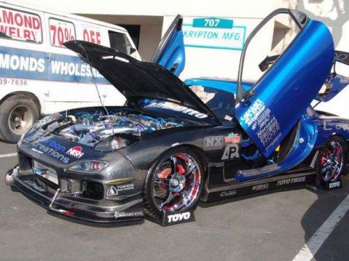 Modifiyeli otomobil çılgınlığı