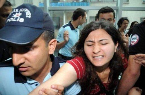 Dünya Bankası Türkiye Direktörü'ne yumurtalı saldırı