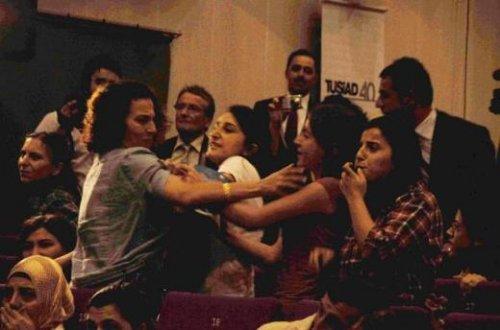 Dünya Bankası Türkiye Direktörü'ne yumurtalı saldırı