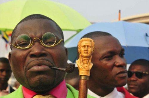 İnsanlar garip varlıklar