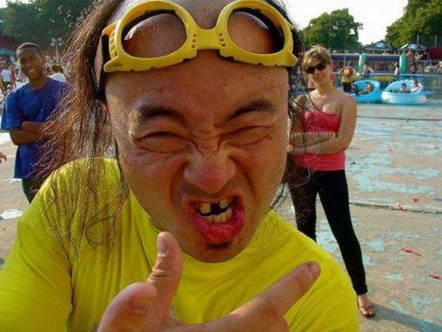 İnsanlar garip varlıklar