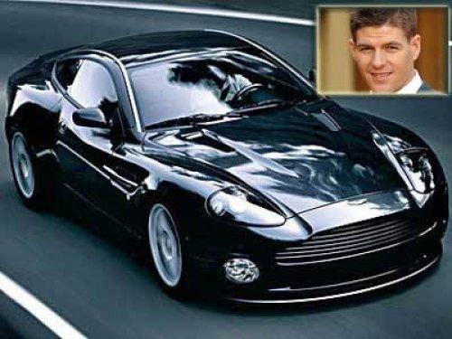 Ünlü futbolcuların otomobilleri